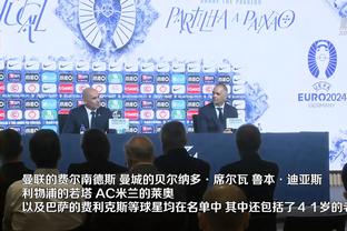 Hoàng Kiện Tường: Nghe nói Yankovic có điều khoản tự động gia hạn hợp đồng, mọi người nghĩ anh ta nên tiếp tục dẫn đội sao?